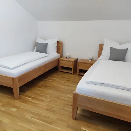 Urlaub Lunz - Fam. Fuerst Апартаменты *